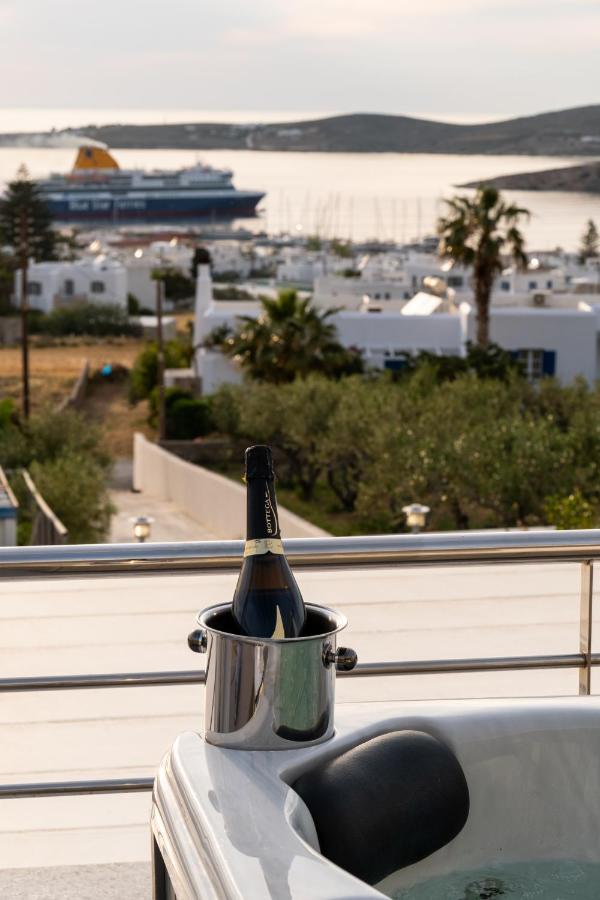 Panos Villa Sunset View Páros Exteriér fotografie